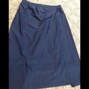 Nuggles Athletic Skirt